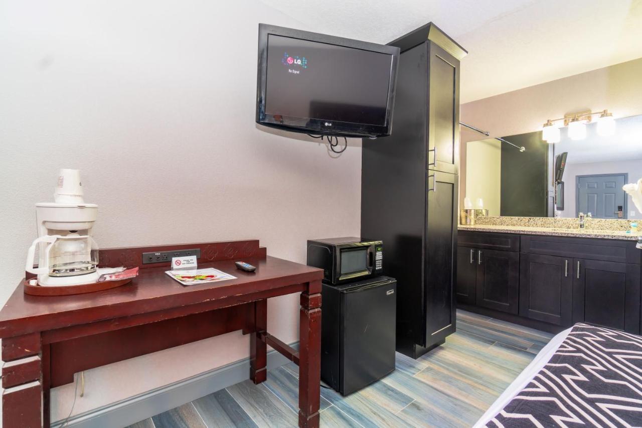 Sunshine Inn Кисими Екстериор снимка